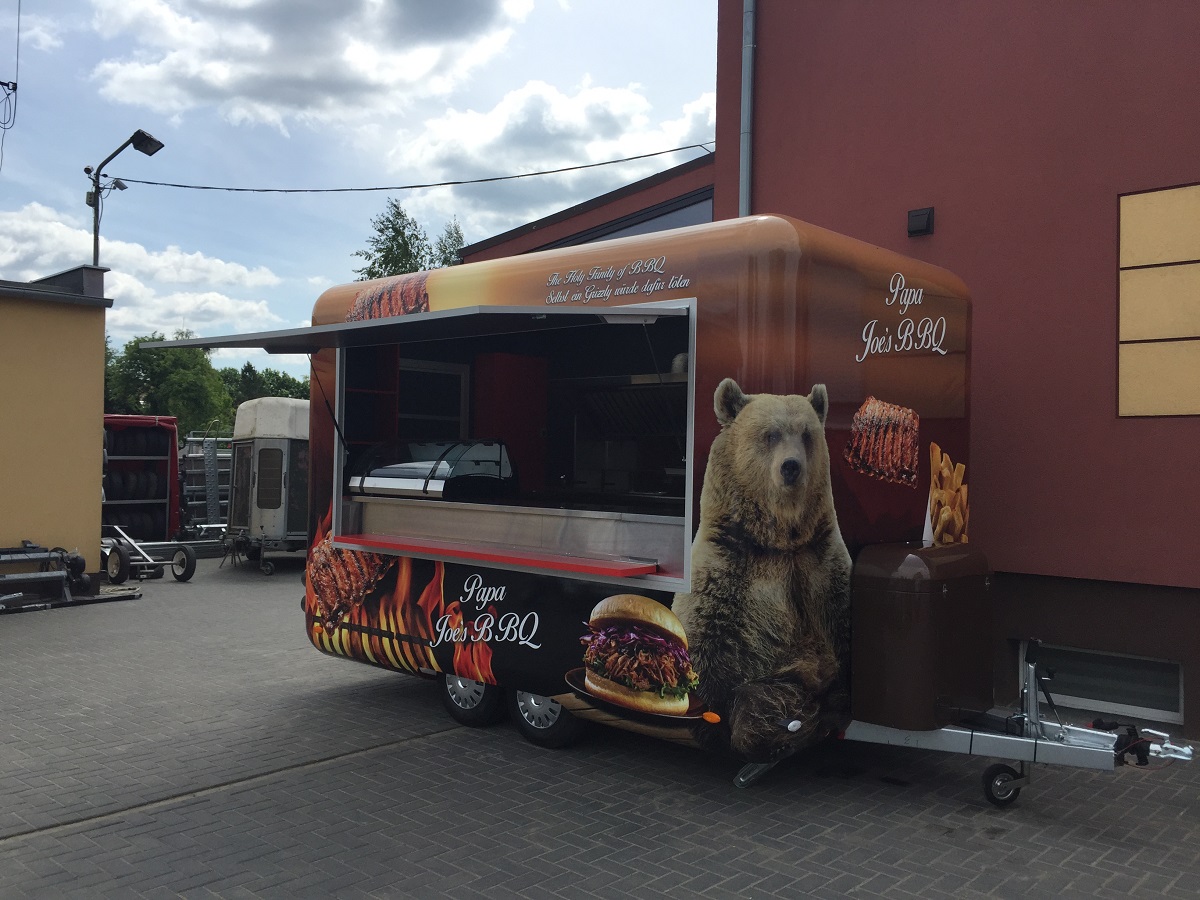 Food truck dla Papa Joe’s BBQ – Niemcy zdjęcie