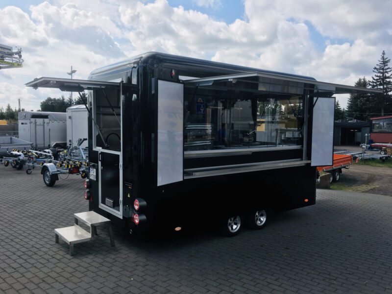 Przyczepa do kebaba Premium 4 m z 3 klapami sprzedażowymi, DMC do 2700 kg - WARK