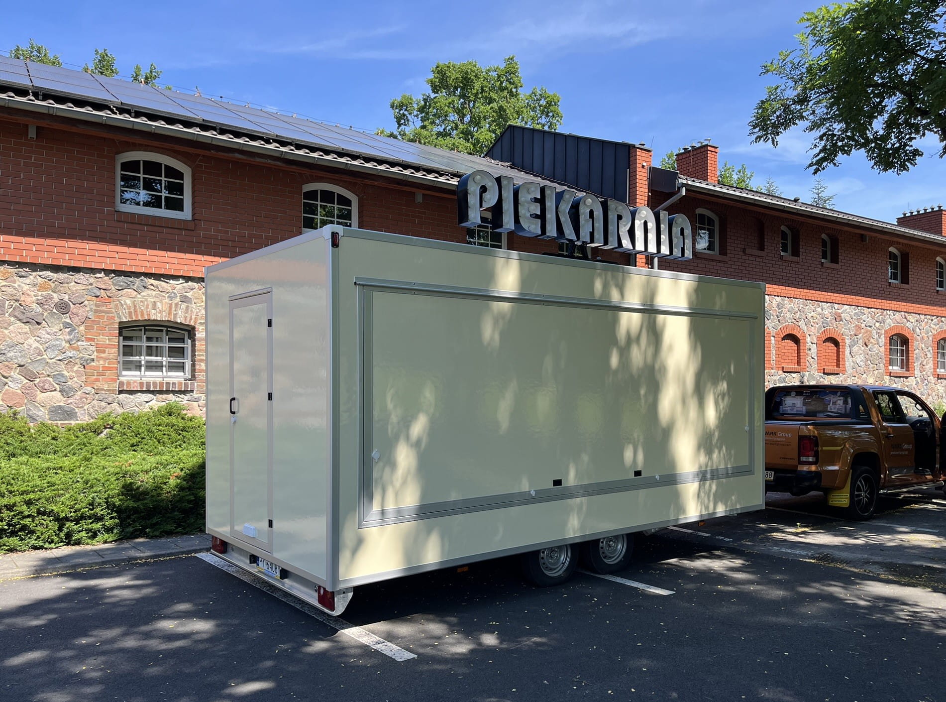 Przyczepa gastronomiczna Classic 5m – Piekarnia zdjęcie